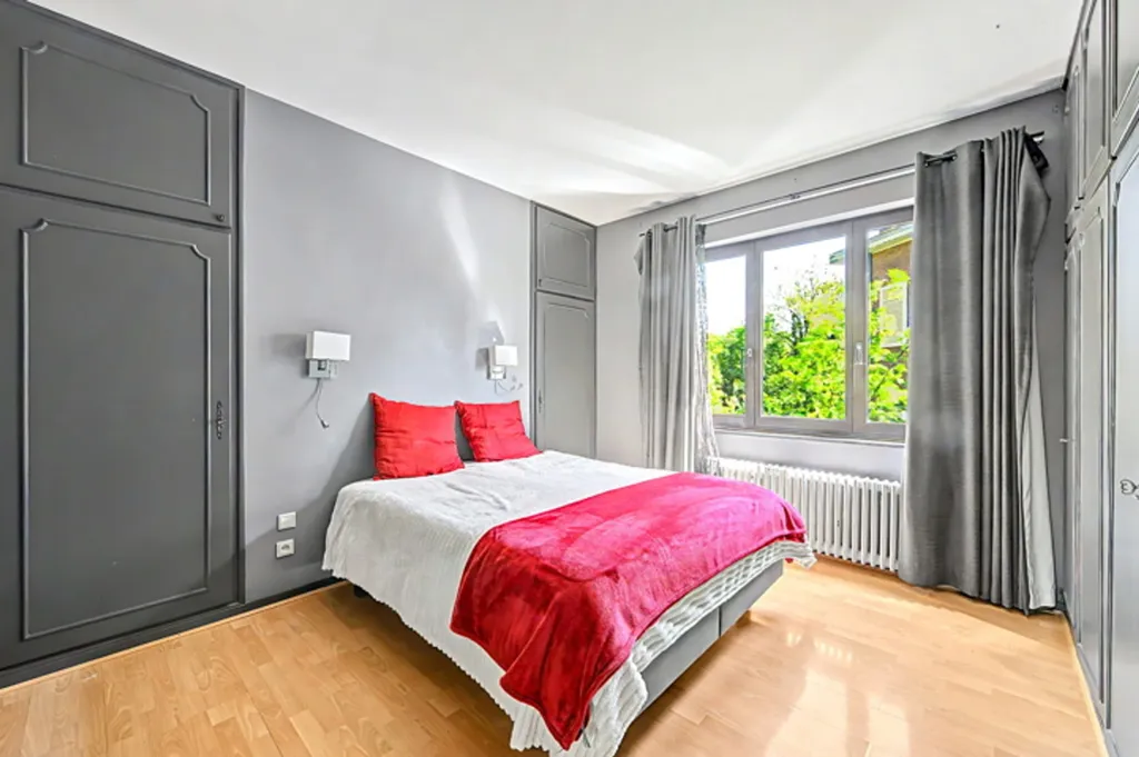 Magamistoad - Retro House with Terrace in Uccle