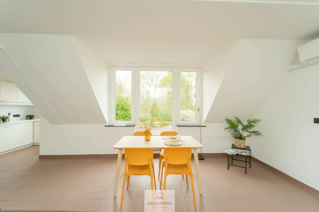Söögituba - Duplex Apartment with Park View in Wondelgem