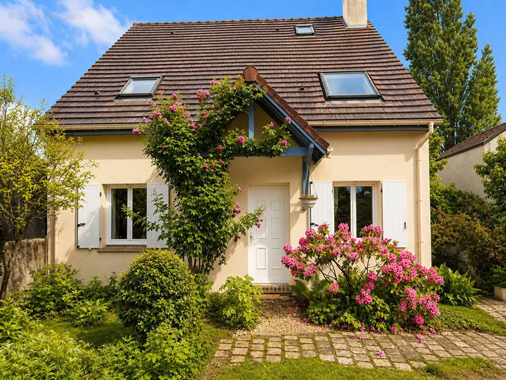Extérieur - Maison 6 pièces à Orgeval