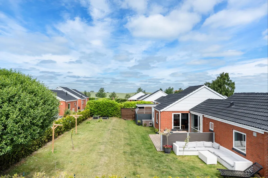 Giardino - Co-op Flat with Garden in Rønnede