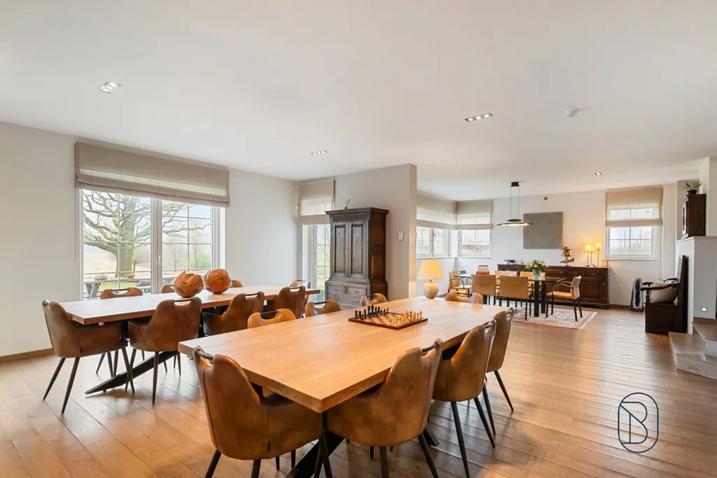 Dining Room - Luxury House with Pool in Sainte-Ode Tillet