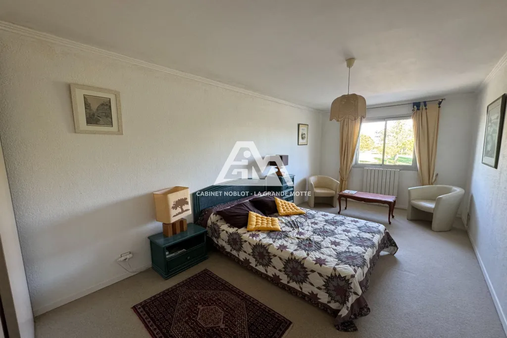 Chambres - Villa avec Piscine en Bord de Golf