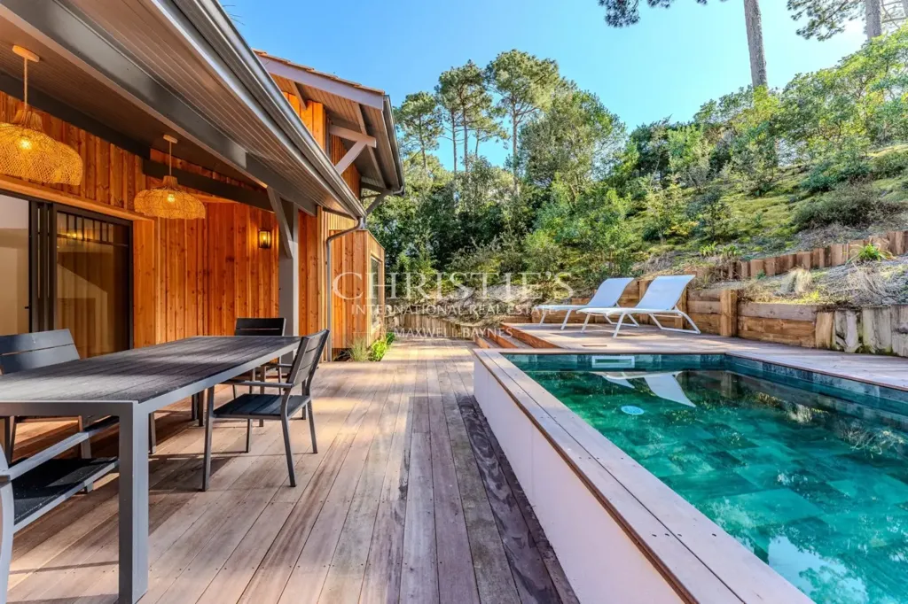 pool_area