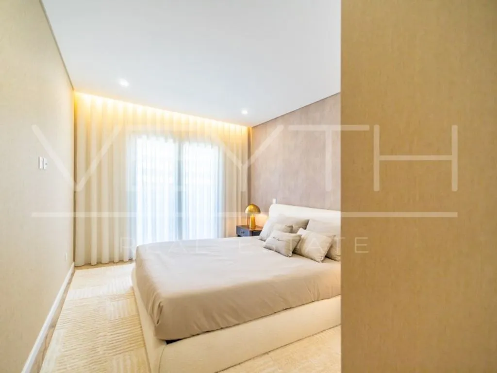 Magamistoad - Luxury Duplex Flat with Terrace in Portas da Cidade