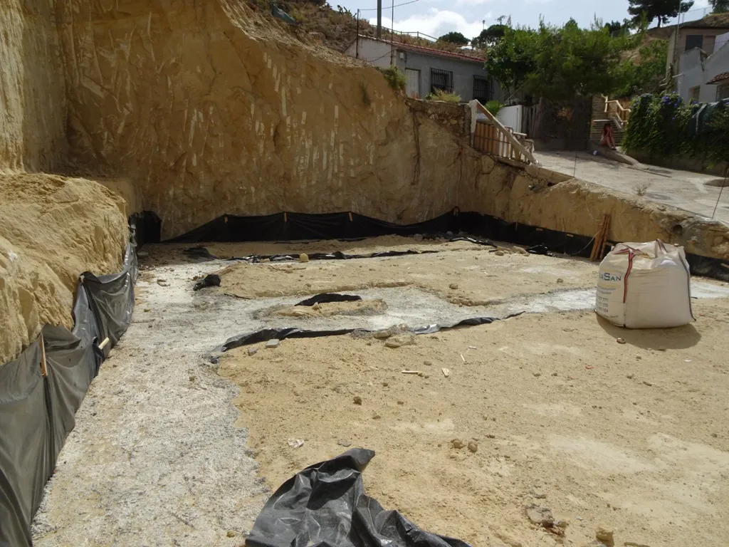 Giardino - Building Plot with Foundations in Rojales