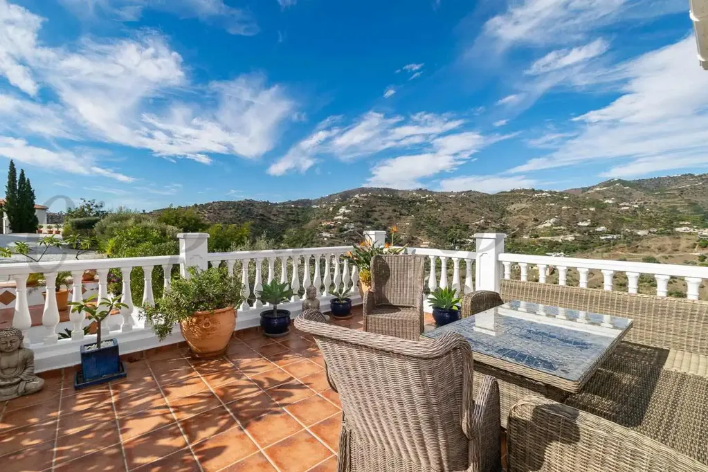 Terraza - Casa de campo con piscina en Torrox