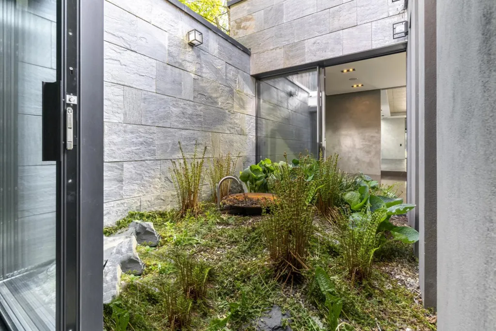 Jardin - Villa Luxueuse avec Piscine à Bereldange