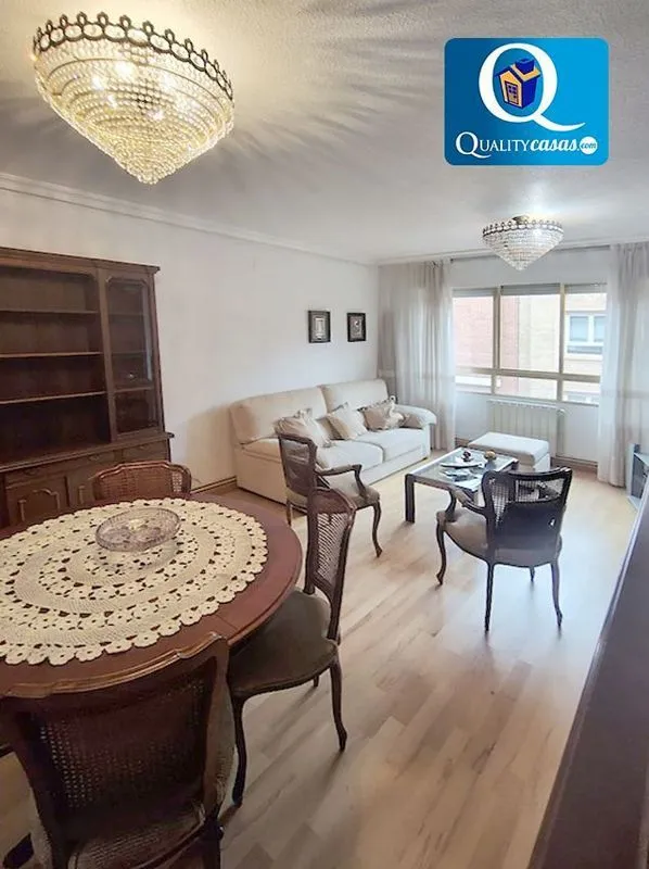 Salle à manger - Apartment with Terrace in Alicante's Ensanche