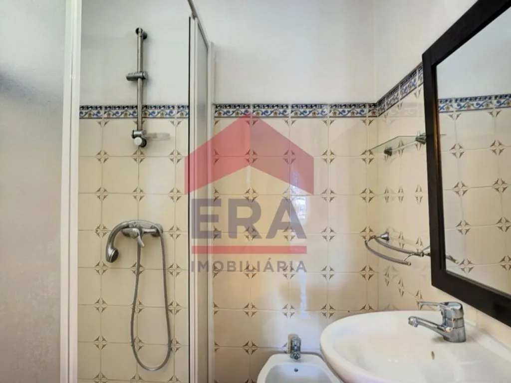 Vannitoad - Luxury Apartment with Patio in Óbidos
