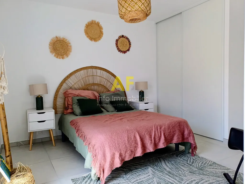 Magamistoad - 4-Piece Apartment with Garden in Saint-Raphaël Centre