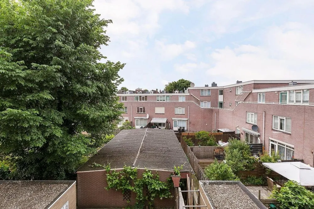 3-toaline korter asukohas Rotterdam