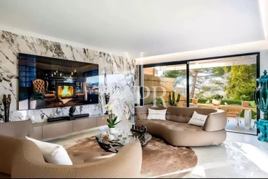 All Photos (18) - Luxury Flat with Sea View in Le Cannet