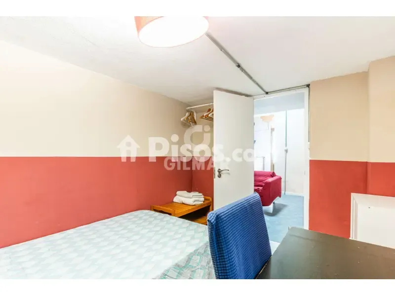 Chambres - Duplex with Patio in Puerta del Ángel, Madrid
