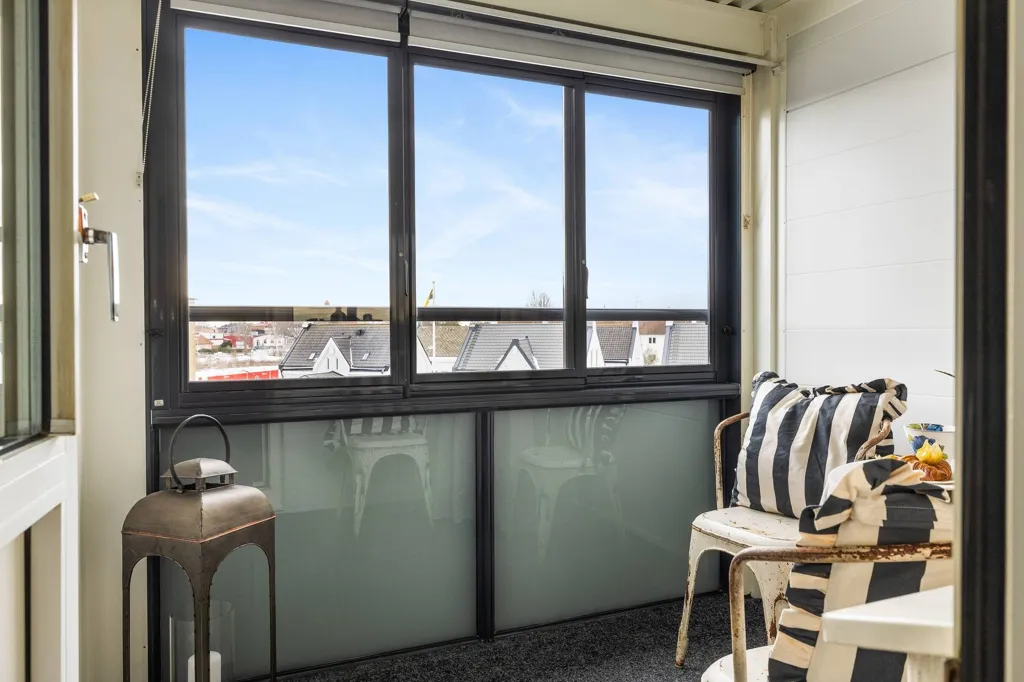 Balcon - Renovated Apartment with Balcony in Ystad