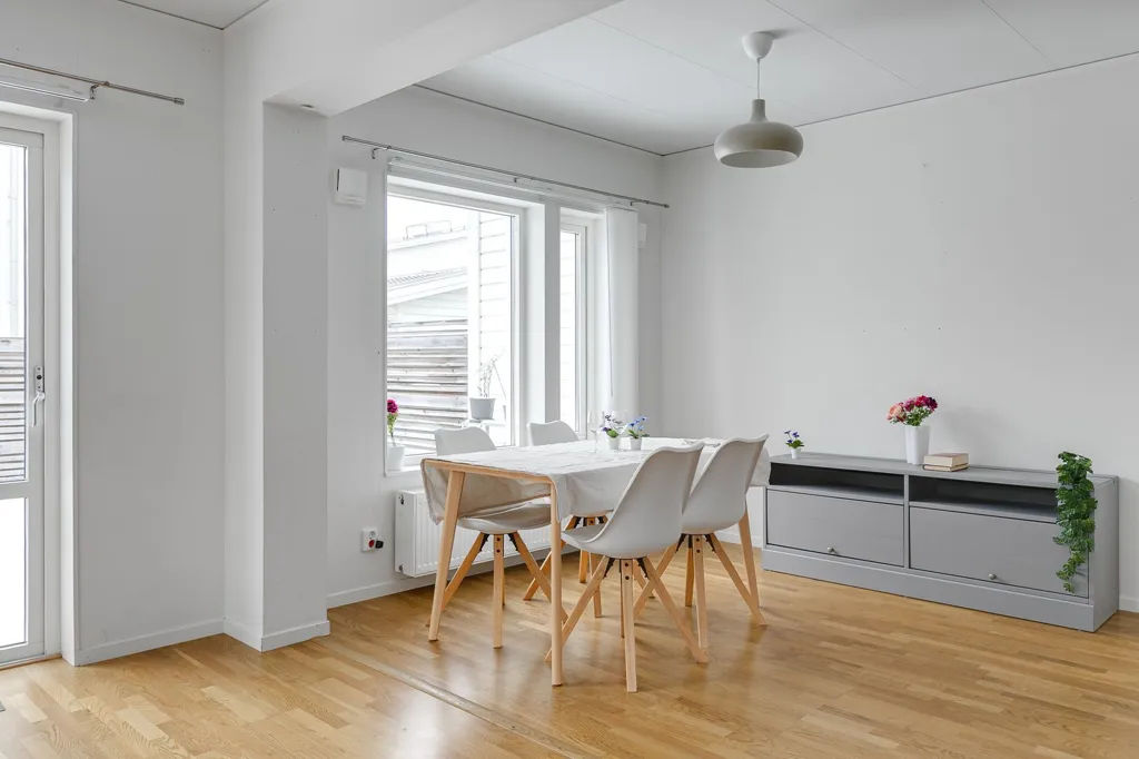 Dining Room - Bostadsrättsparhus with Garden in Burlöv