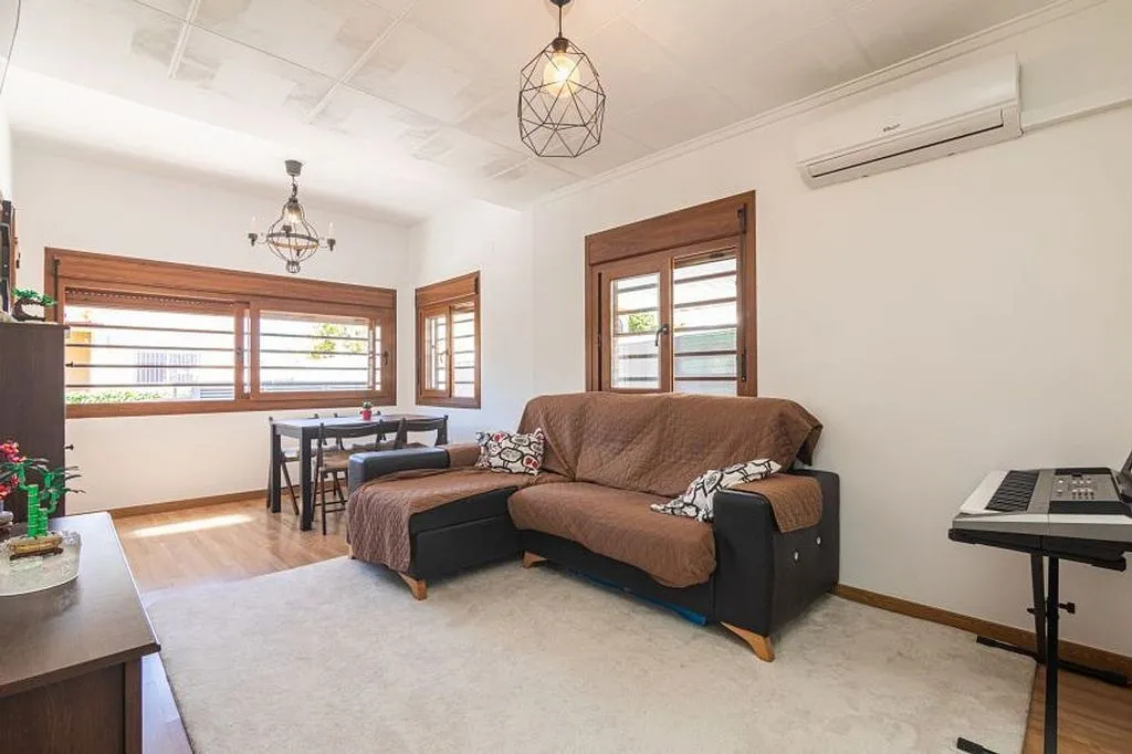Elutuba - Reformed Chalet with Garden in San Fulgencio