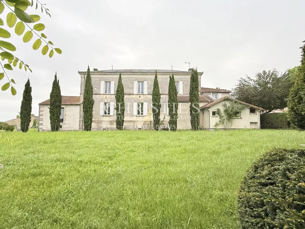 Välivaade - Former Cognac Distillery in Village