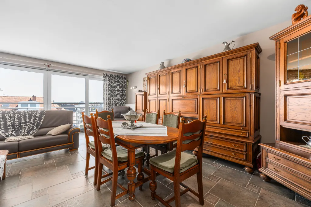 Salle à manger - Duplex avec Vue sur la Place à Deinze