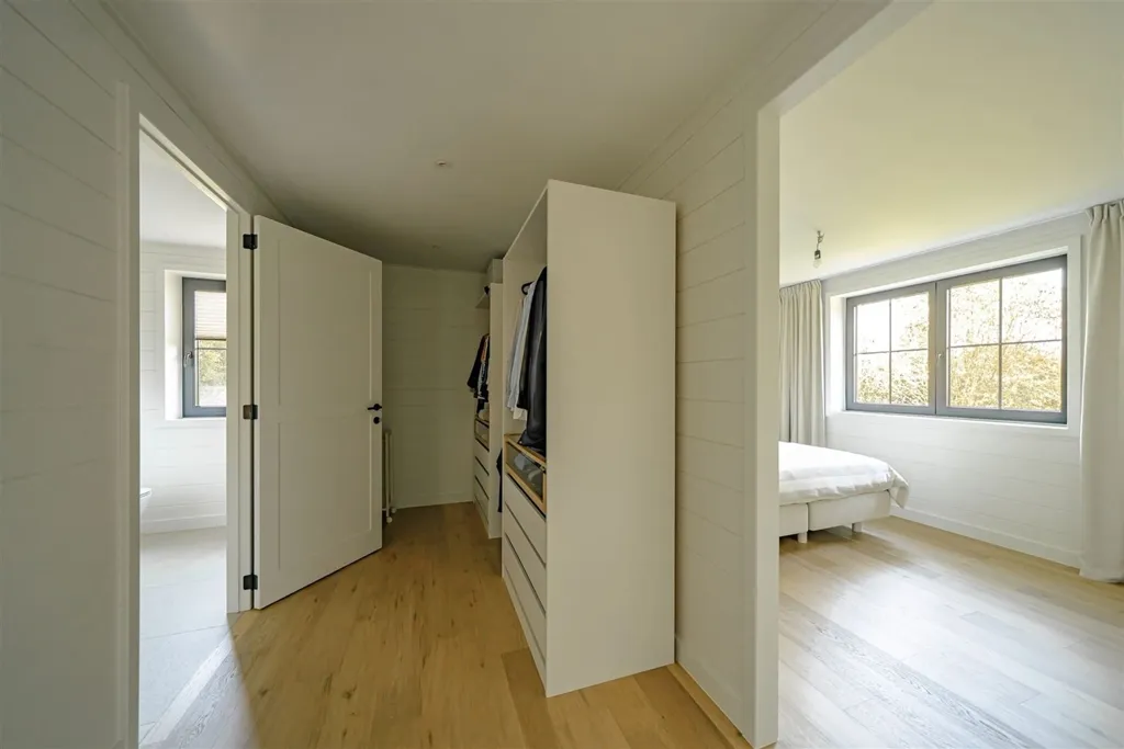 closet_dressing