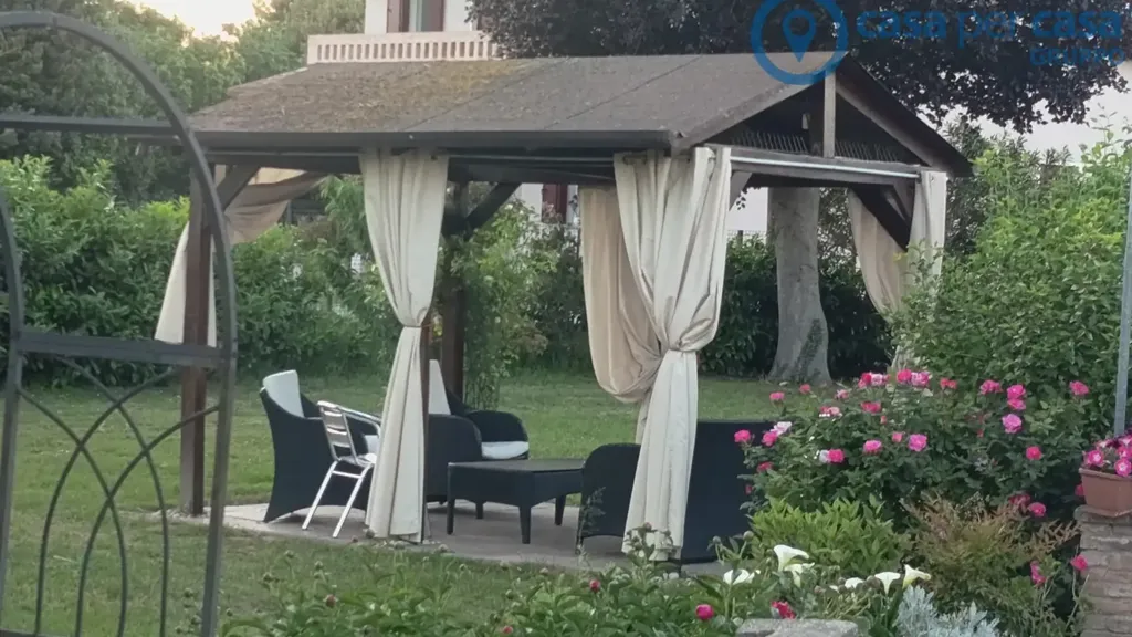 Jardin - Rustic Villa with Garden in Lusia