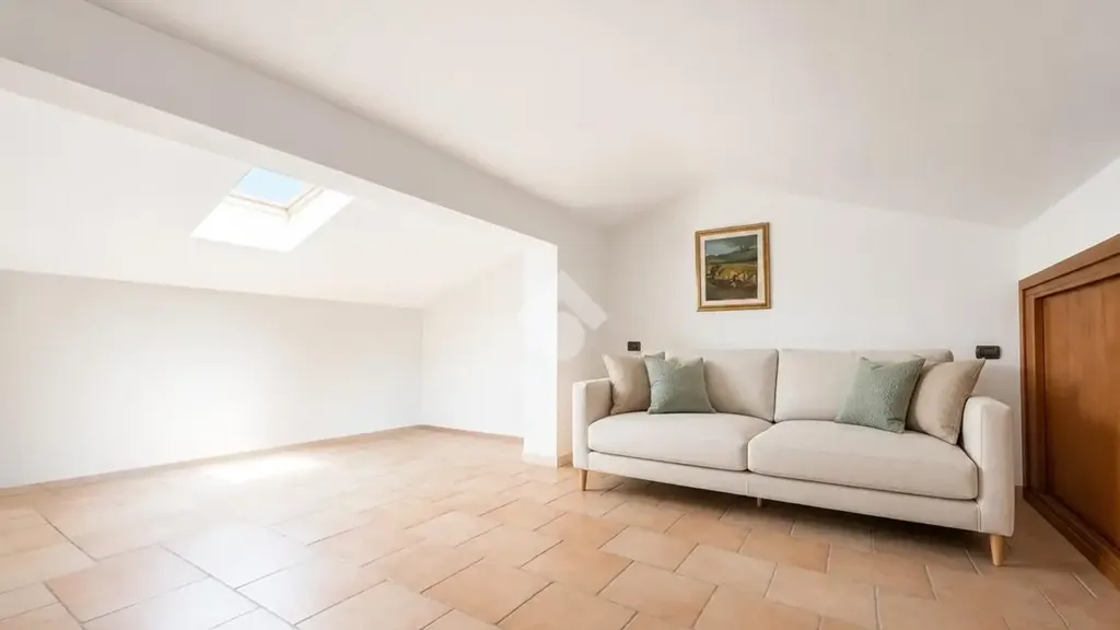 Pièces - Studio Flat with Attic in Albinea Centre