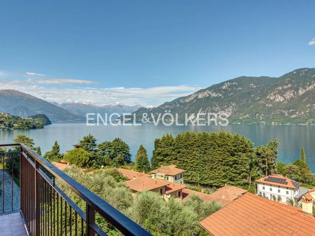 Terrass - Lake View Flat with Attic in Oliveto Lario