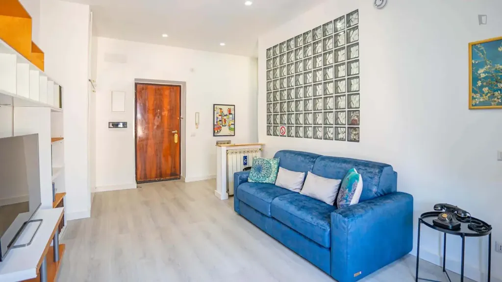1-room apartment in IT