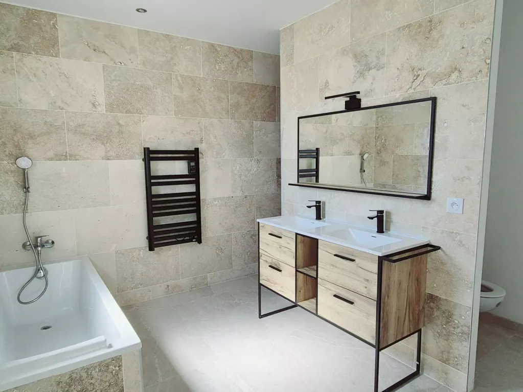 Bagni - Contemporary House with Garden in Béziers