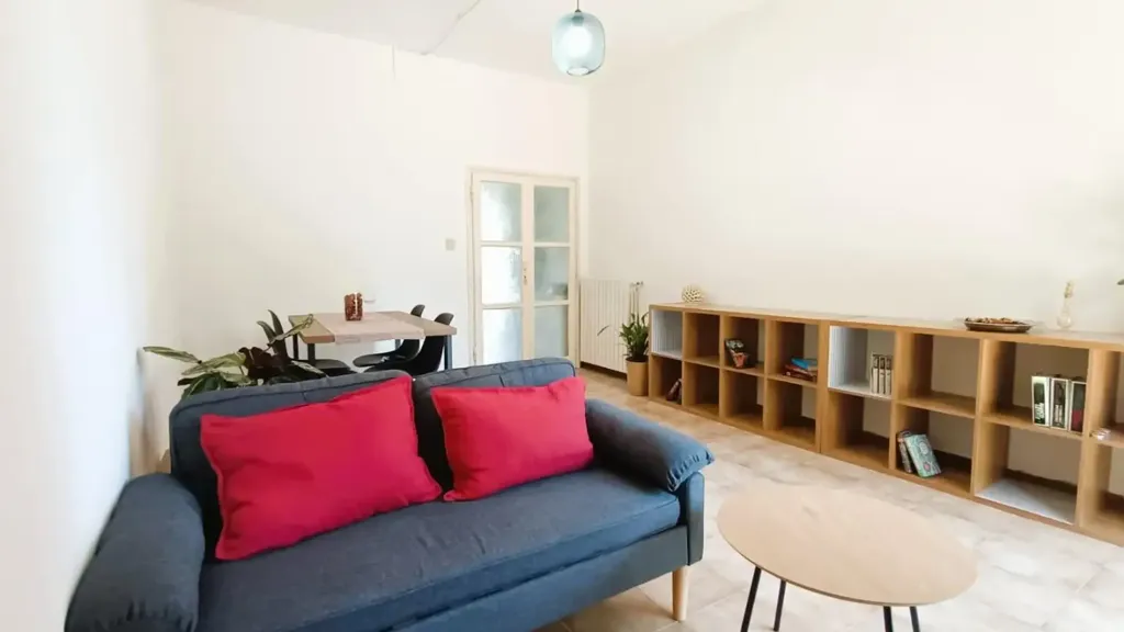 Elutuba - Apartment with Balcony in Pisa