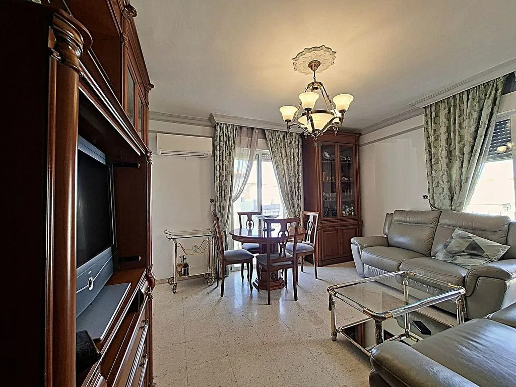 Séjour - Apartment with Balcony and Terrace in Cúllar Vega