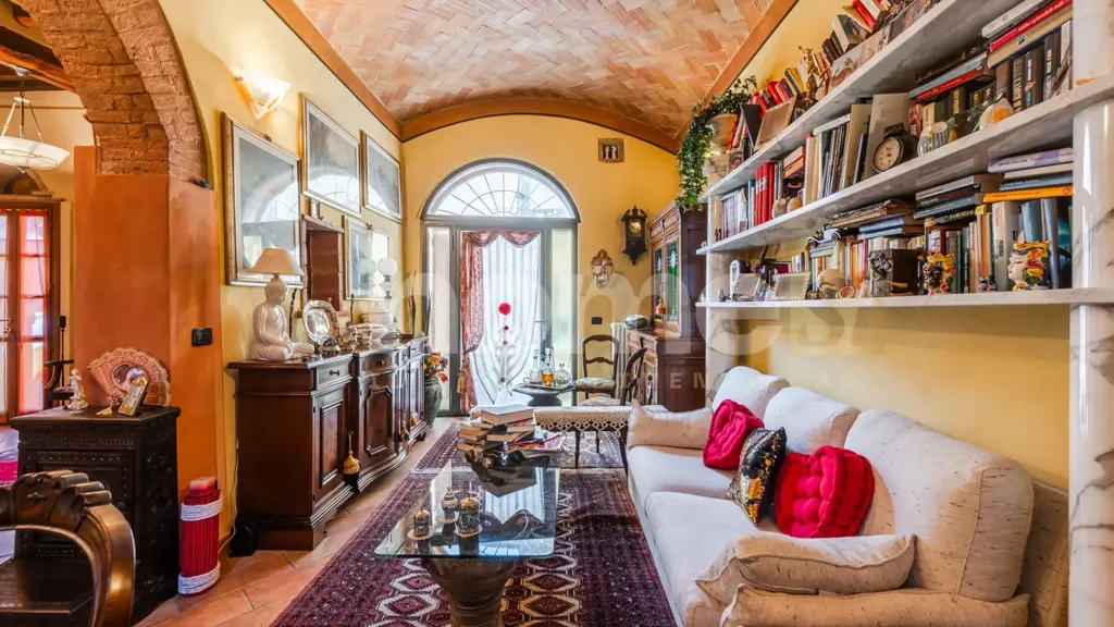 Elutuba - Rustic Terraced House with Historical Charm in San Polo D'Enza