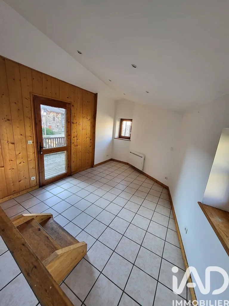 Toad - Village House with Potential in Blanzac