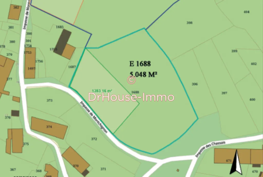 Terrain Constructible dans un Hameau à Brassy