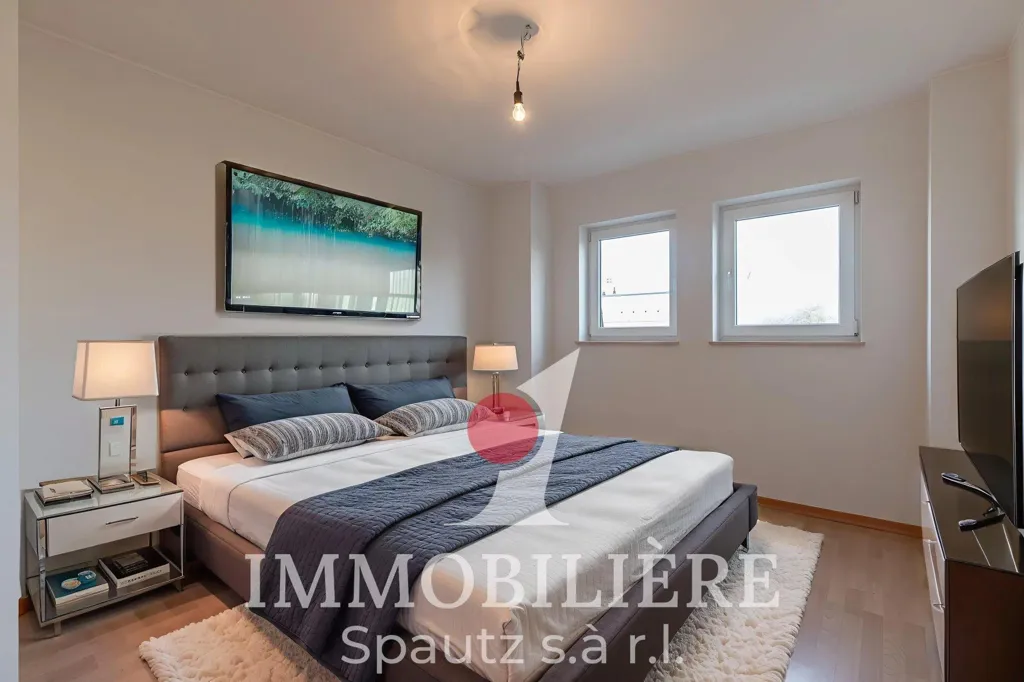Chambres - Appartement dernier étage avec vue dégagée à Junglinster
