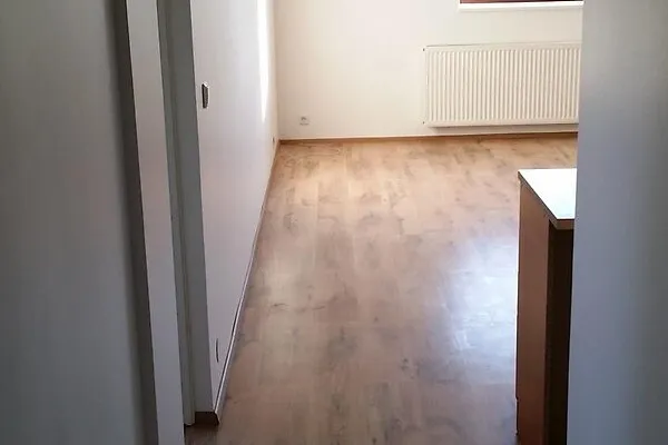 Pièces - Appartement 3 pièces à Põltsamaa vald