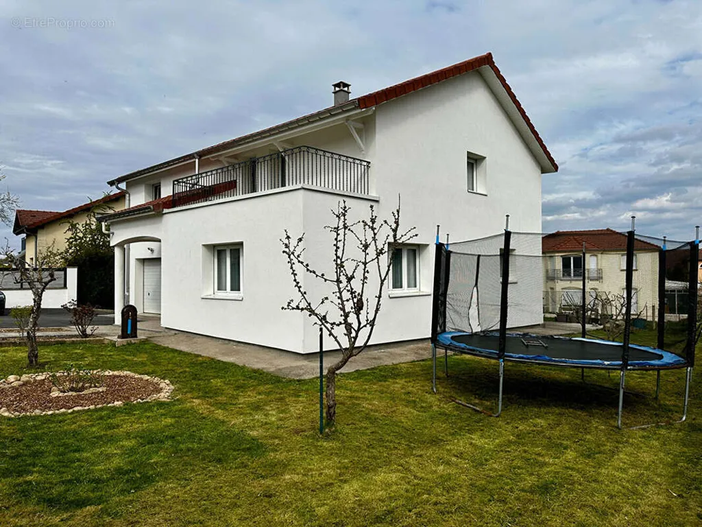 Maison 6 pièces à Golbey