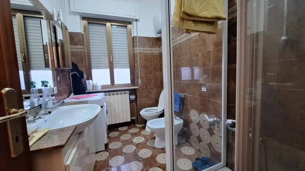 Vannitoad - Bright 1-Bedroom Apartment with Balcony in San Severino Marche
