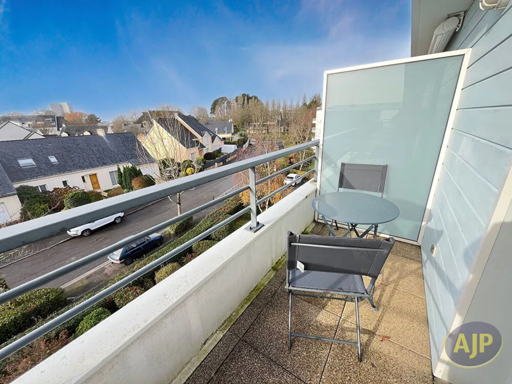 Balcon - Studio Meublé avec Balcon à Orvault