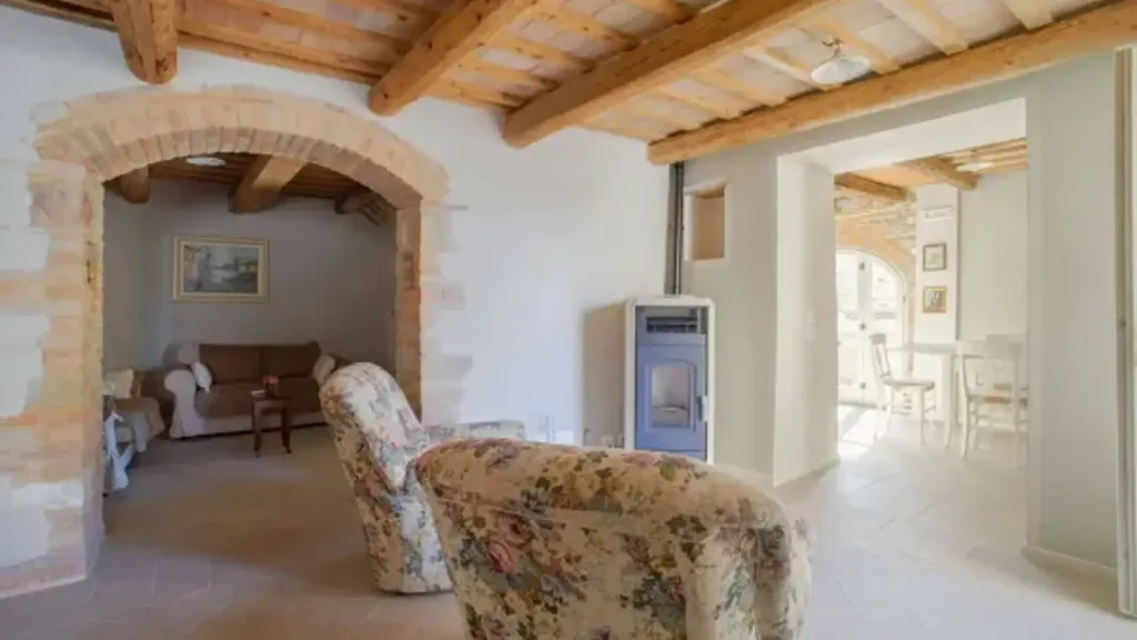 Elutuba - Restored Rustico with Terrace in San Ginesio