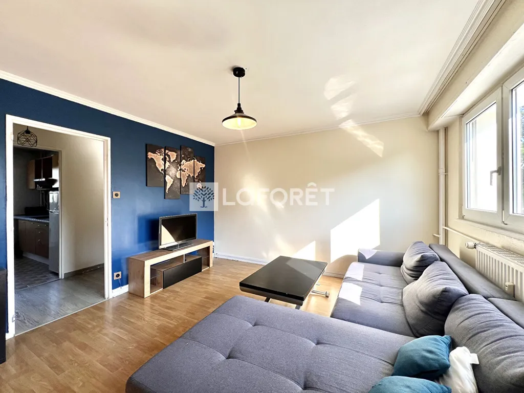 Séjour - Appartement Meublé avec Balcon à Strasbourg