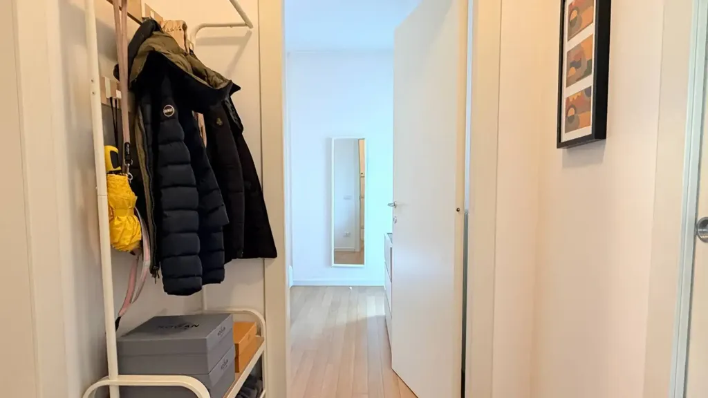 Esik - Modern Apartment with Sea View in Pesaro