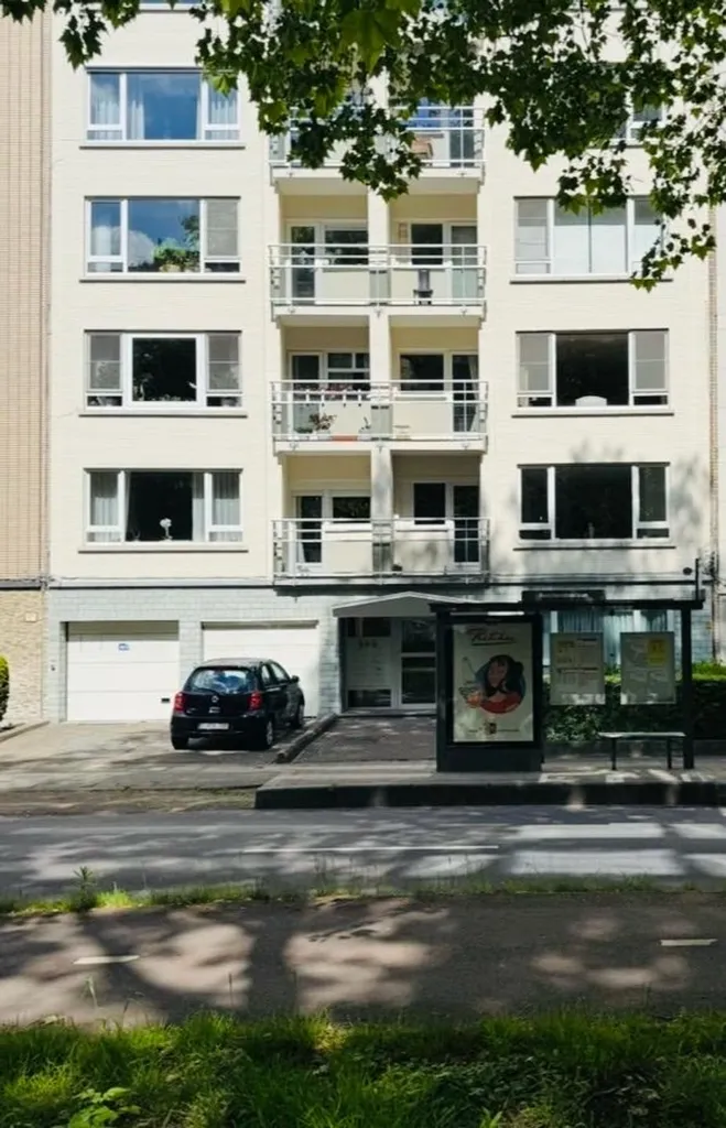 Extérieur - Appartement Rénové avec Terrasse à Anvers