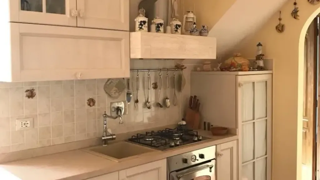 Cuisine - Trilocale with Balcony near Fregene Beach, Fiumicino
