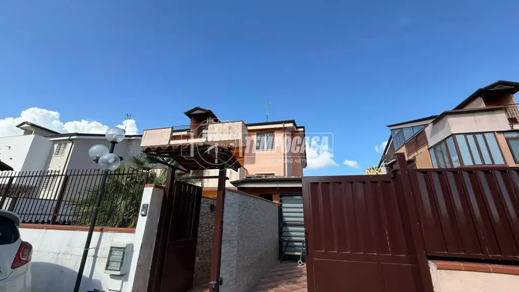 Exterior - Mansarded House with Balcony in Villaricca