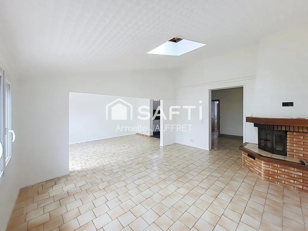 Elutuba - Charming House with Garden in Moisselles