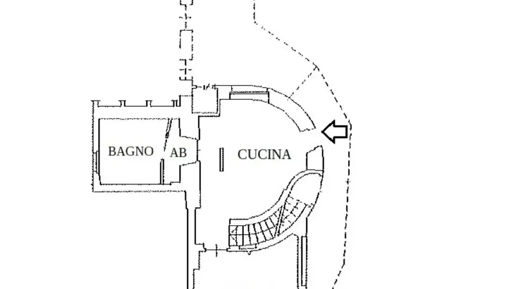 Plaan - Restored Triplex with Garden in Torino Sassi