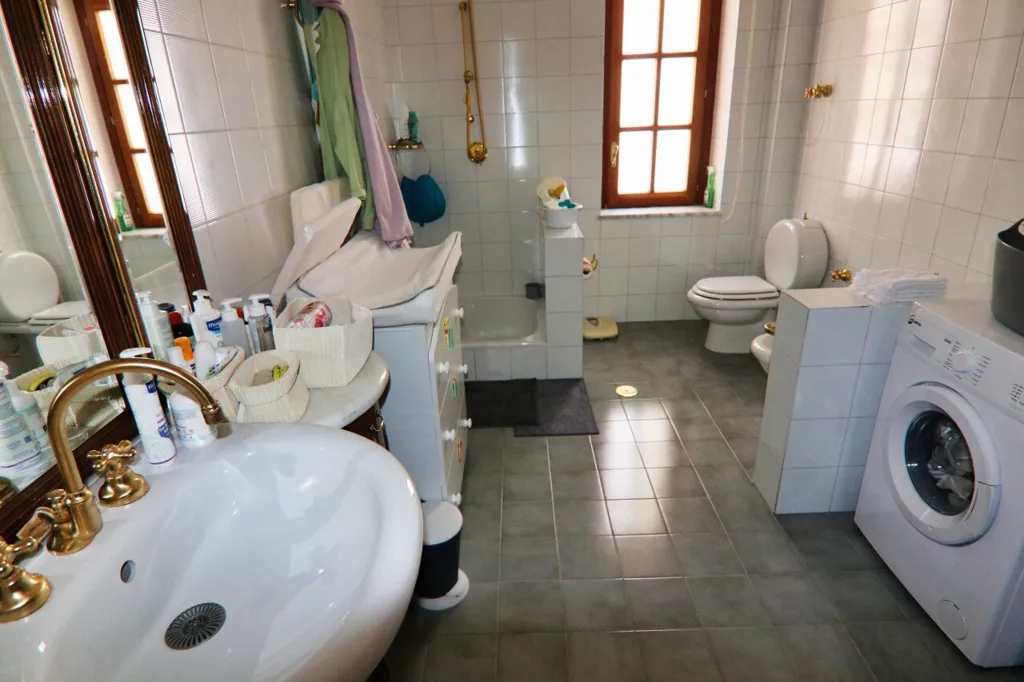 Vannitoad - Hilltop Villa with Panoramic Views in Eboli