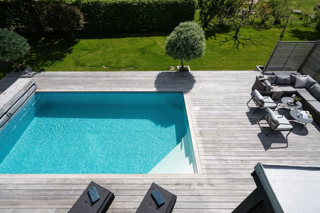 Õhuvaade - Luxury Villa with Pool in Ekängen
