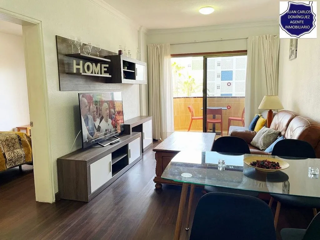 Soggiorno - Spacious Apartment with Balcony in Playa del Inglés