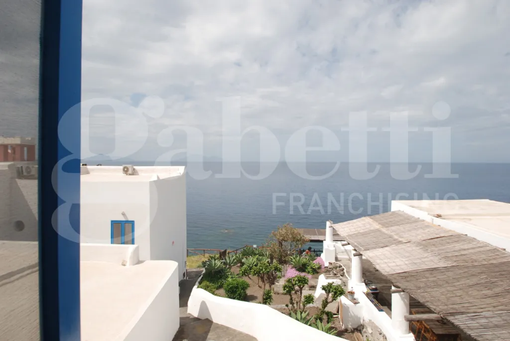 Terrass - Complex with Sea View in Ginostra, Stromboli